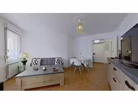location appartement 3 pièces 72 m² à lyon 8 (69008)
