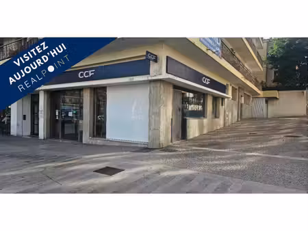 location commerce cannes 06400 206m²