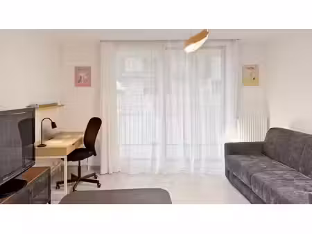 location meublée appartement 1 pièce 33.69 m² à creteil (94000)  1 325 €