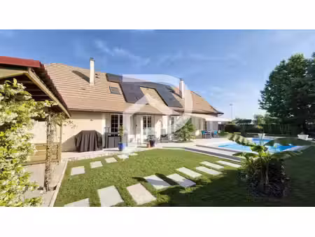 maison rénovée 6 pièces 189 m² avec piscine proche orthez