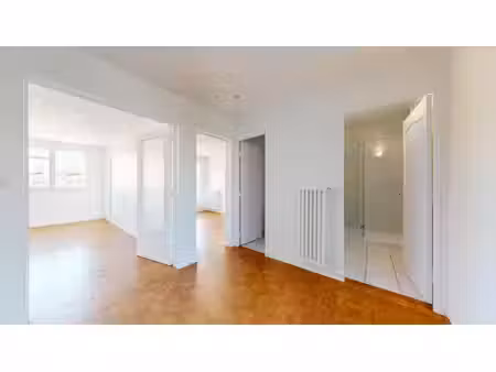 top secteur ermont - appartement 3 pièces 71 m2 traversant - secteur centre-ville / gare e