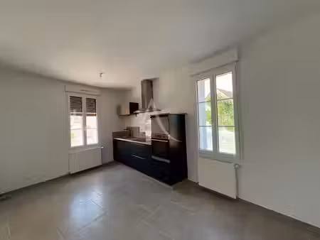 location maison 3 pièces 64 m² à authon (41310)  675 €