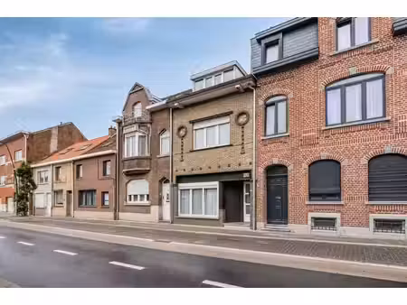 charmante maison (peb c) avec 3 chambres et jardi