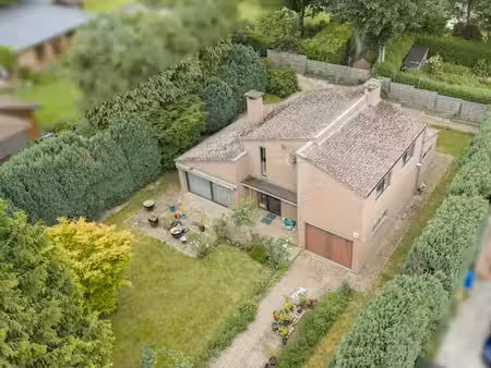 villa dans environnement calme et verdoyant