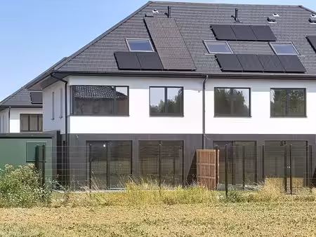 magnifique maison neuve à wemmel – trois façades avec jardin