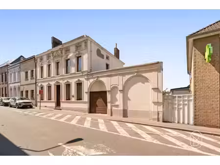 maison de caractère sur 660m2 de terrain