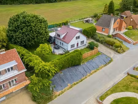 villa familiale 4ch - 11 ares - garage/atelier 71m²