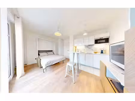 appartement courbevoie 1 pièce 24.81 m2
