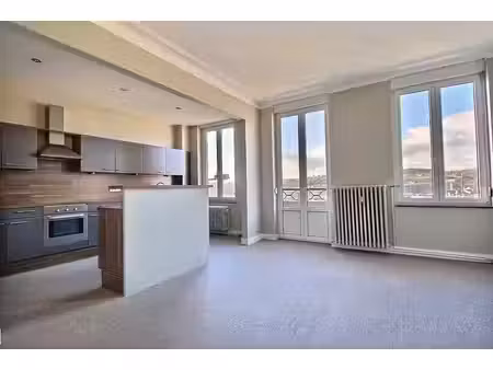 beau duplex 2 chambres entièrement rénové
