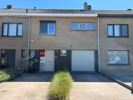 instapklare gezinswoning met zonnige tuin op een toplocat...