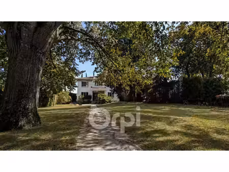 vente maison 8 pièces 210 m² aubière (63170)