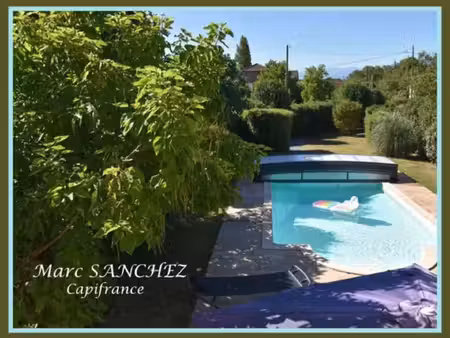 vente maison 9 pièces 302 m² pau (64000)