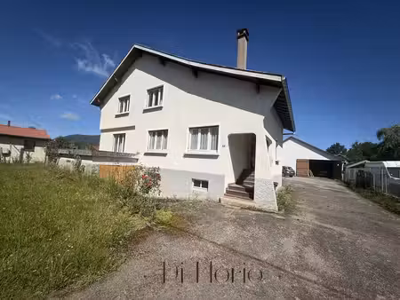 provenchères-et-colroy - maison familiale 126 m2 avec dépendances et grand terrain