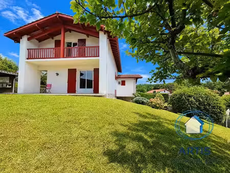 vente maison 6 pièces 140 m² à urrugne (64122)  730 000 €