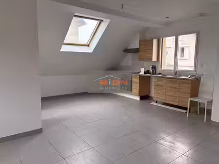 appartement duplex t3 avec balcon