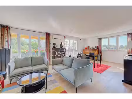 saint-germain-en-laye - appartement en parfait état en derni