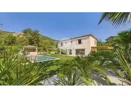 vente villa 6 pièces 194.43 m² à plan-de-la-tour (83120)  1 395 000 €