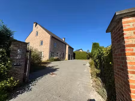 superbe villa familiale proche du centre et des grands axes
