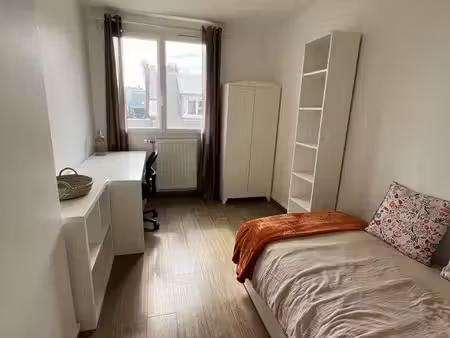 logement étudiant centre ville dans une rue calme