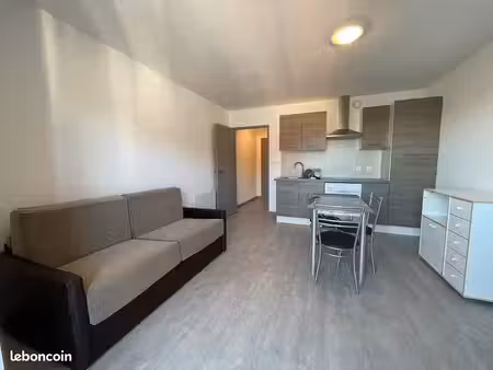 location à blagnac  studio 28m² meublé tout équipé avec balcon