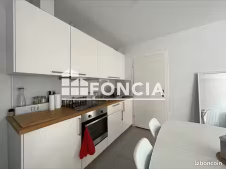 appartement 3 pièces 60 m²