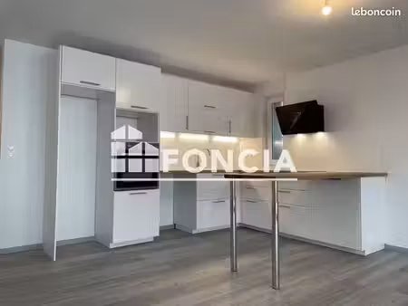 appartement 4 pièces 97 m²