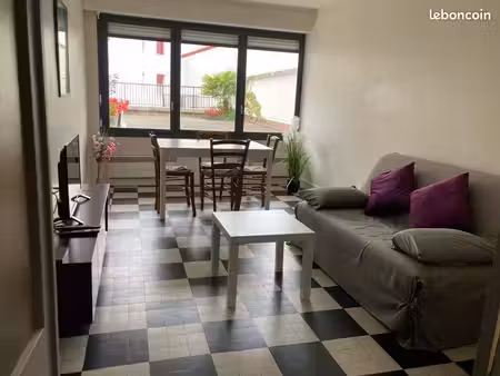 saint jean de luz - centre ville - appartement t3 meublé – 65 m2 – bail étudiant ou mobili