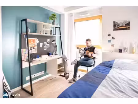 studio 1 pièce 18 m²