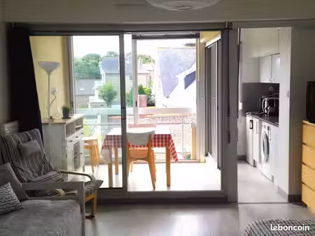dinard centre meublé 28 m2 loc année ou étudiant