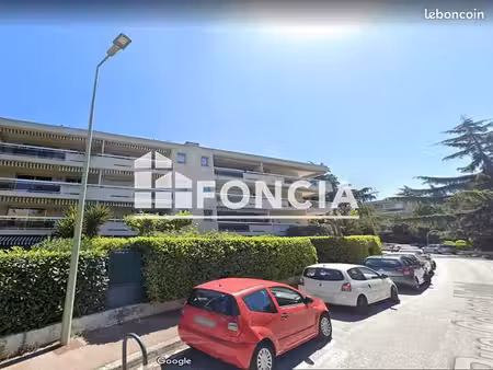 studio 1 pièce 23 m²