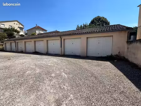 garage sécurisé et fermé
