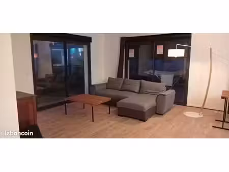 urgent maison récente meublée 4 chambres
