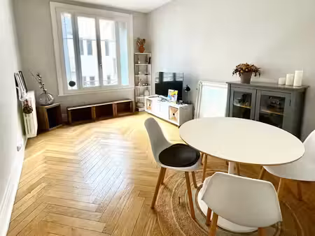 vente appartement 2 pièces 49.4 m² à lyon 7ème (69007)  246 500 €