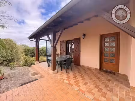 location meublée maison 3 pièces 88 m² à maurens (32200)  850 €