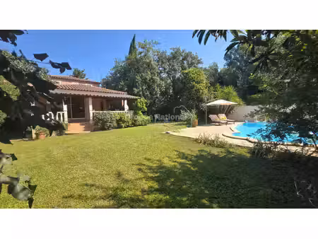 maison lunel 5 chambres  piscine  140 m2 sur 756m2