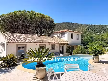 référence : 7169-les. - villa t5 vue collines emplacement calme à la croix valmer