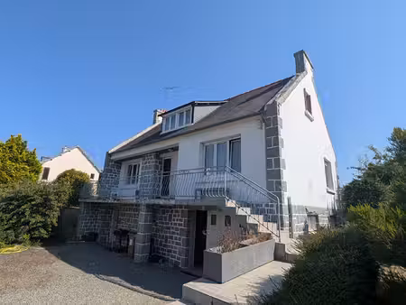 maison à plouézec  à proximité des commerces et à seulement 3 km de la plage