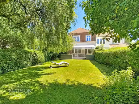 superbe maison 3 façades avec jardin - orban wsp
