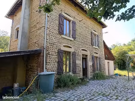 maison 5 pièces 180 m2 5ha