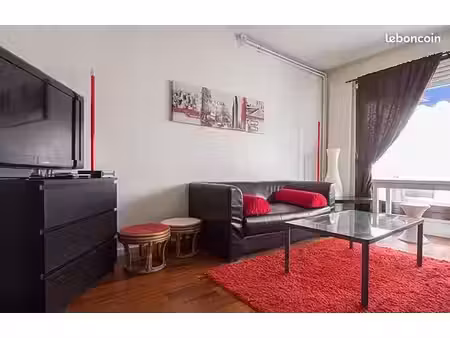location appartement 1 pièce 32 m²