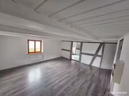 appartement t3/f3 au calme