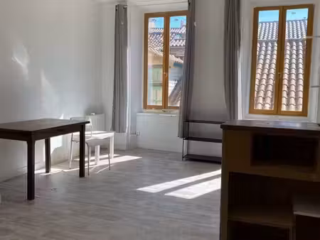 appartement t1 bis