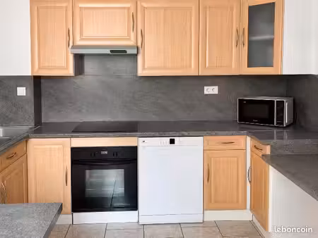 logement f5 dans maison
