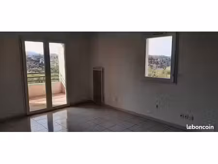 t3 à château gombert / croix rouge