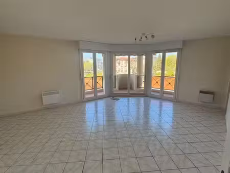 appartement t3 à louer