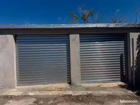 loue garage box 22 m2 sécurisé
