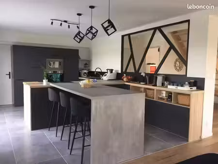 propriété 4 pièces 80 m²