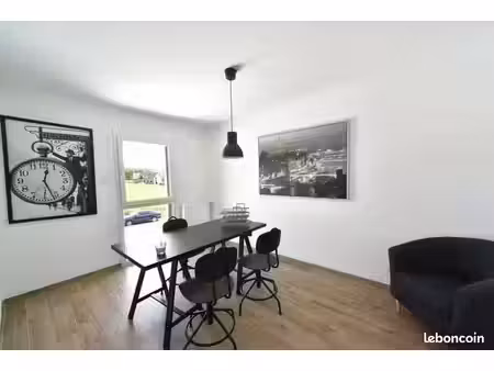 propriété 4 pièces 90 m²