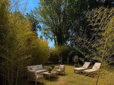 petit t3 meublé avec jardin et terrasse – proche plage