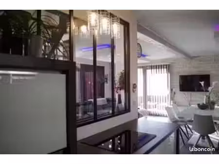 propriété 4 pièces 80 m²